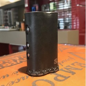 Dicodes - Dani Box 21700 LEATHER COVER von Cover for Vapers - BLACK