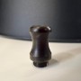 Officine Svapo Collection DRIP TIP CALIPSO A VITE Galalite - Rosso/Blu rigato